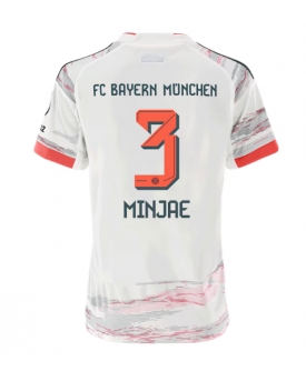 Billige Fotballdrakt Bayern Munich Kim Min-jae #3 Replika Bortedrakt Dame 2025-26 Kortermet Billige Fotballdrakt Bayern Munich Kim Min-jae #3 Replika Bortedrakt Dame 2025-26 Kortermet